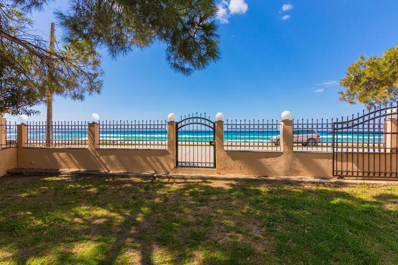 Galazia Akti Seaside Apartments Nikiti  Exterior foto